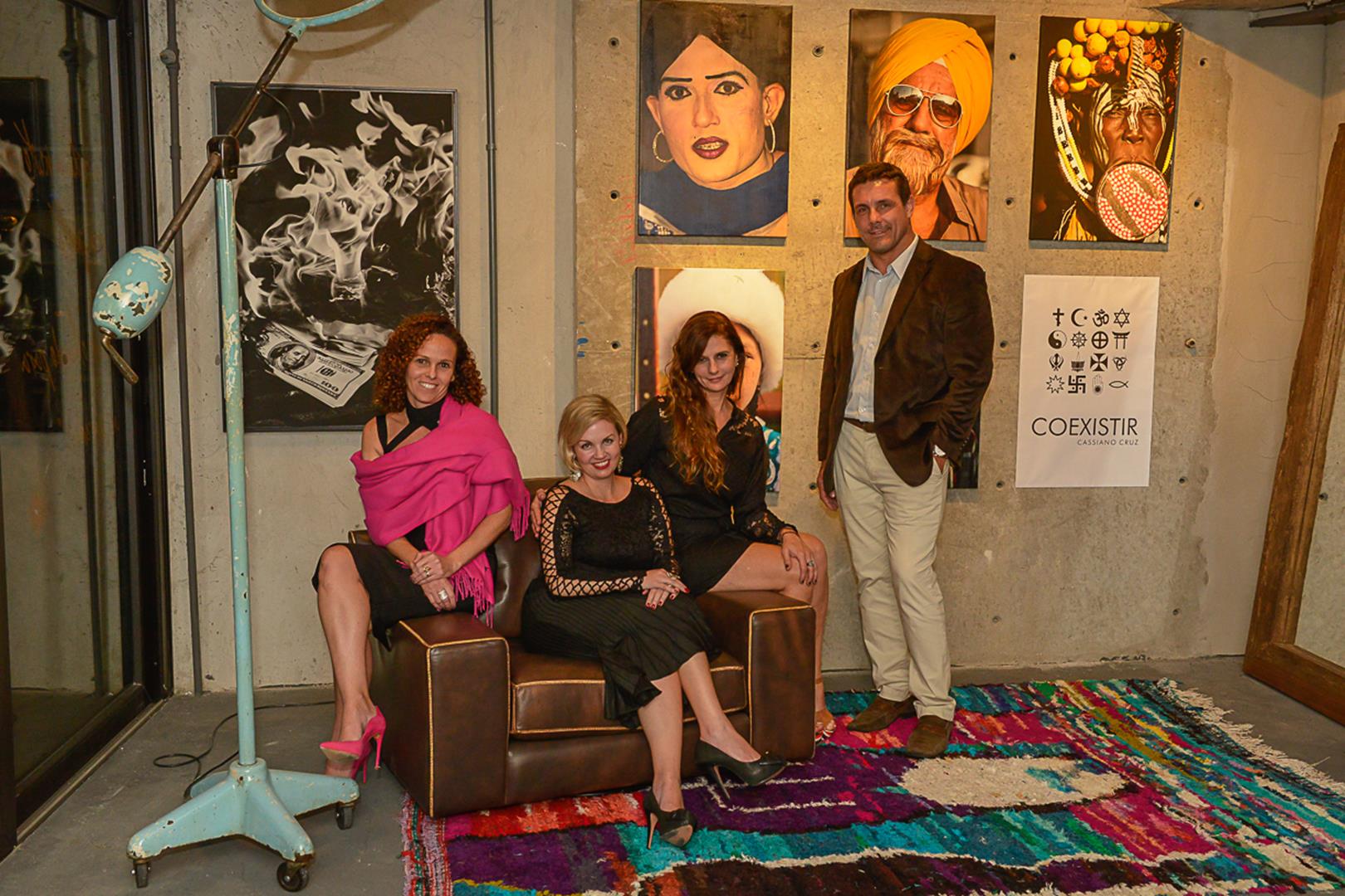 Paula Costa, Elen Gramkow, Ana Lins e Rodrigo Fontana