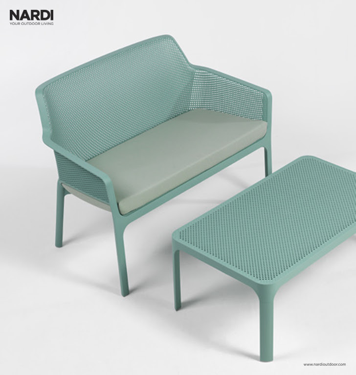 Nardi – a marca especializada em mobiliário para áreas externas apresenta, na feira, a linha Net Bench. Além dela, o público poderá conferir as coleções Riva e Net Relax, lançadas recentemente no mercado brasileiro.