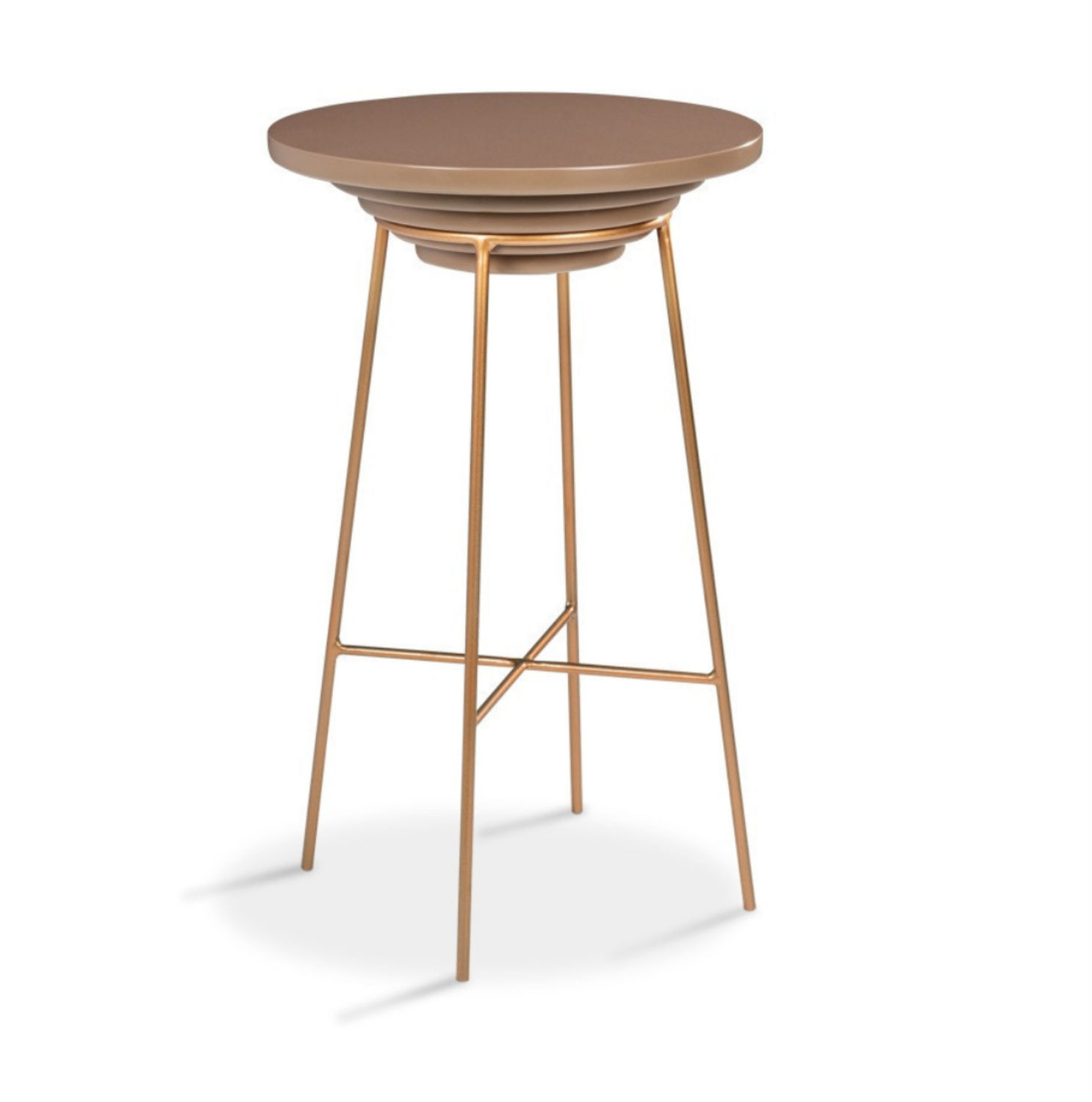 A Masotti reúne produções de diversos designers importantes, como Emerson Borges, que assina a mesa Tell para a marca.